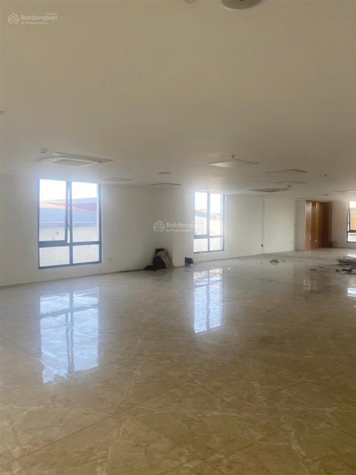 Cho thuê văn phòng toà 82 thợ nhuộm hoàn kiếm, diện tích 80m2