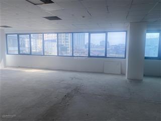 Cho thuê văn phòng tòa nhà viễn đông 36 hoàng cầu 150m2