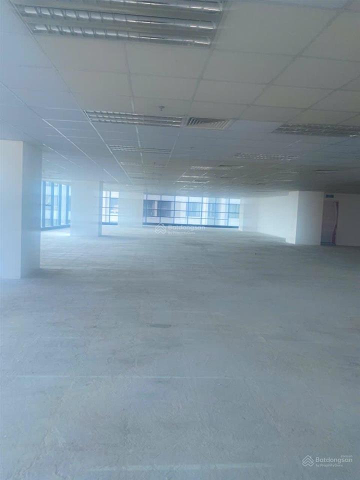 Cho thuê văn phòng tòa geleximco 36 hoàng cầu, đống đa 300m2