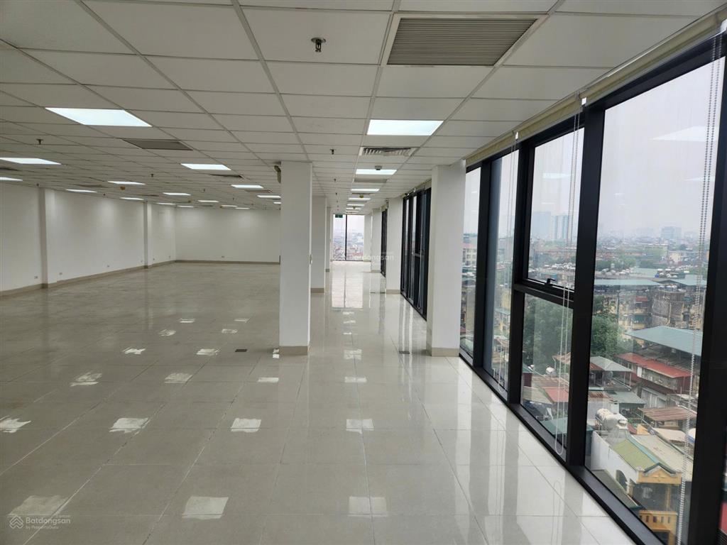 Cho thuê văn phòng tòa nhà vinaconex tower số 34 láng hạ 200m2