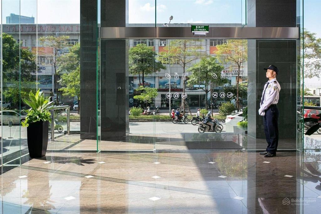 Cho thuê văn phòng tòa nelson residence số 29 láng hạ 150m2