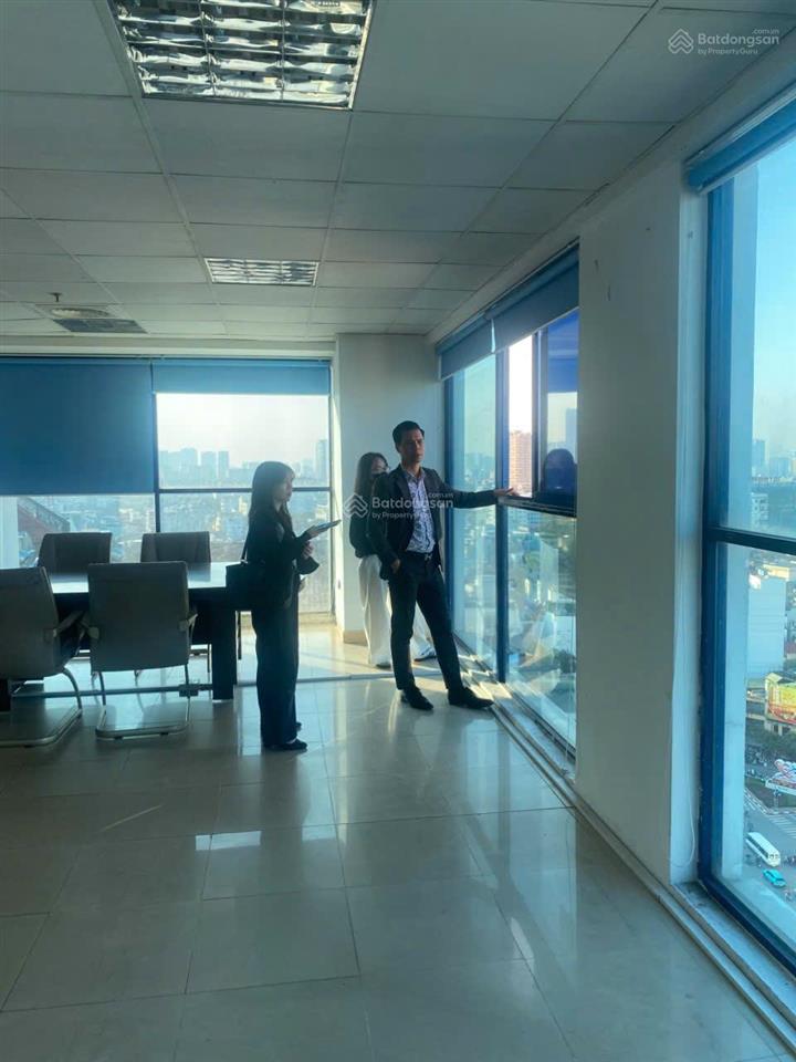 Cho thuê vp tòa plaschem tower, nguyễn văn cừ, long biên 60m2 giá 220k/m2