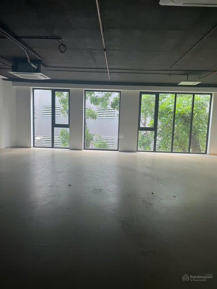Cho thuê văn phòng tòa nhà sube building phố trần nguyên đán, định công dt 150m2, 180nghìn/m2/th