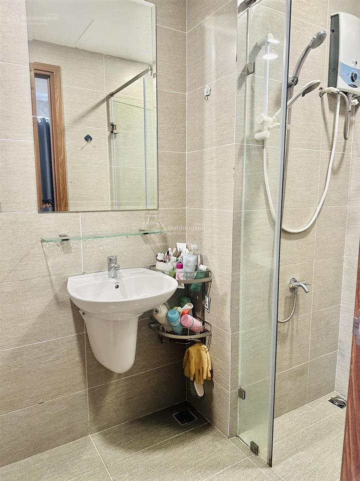 Bán căn hộ 2pn, 2wc tại the pegasuite q8, 2,15 tỷ, full nội thất