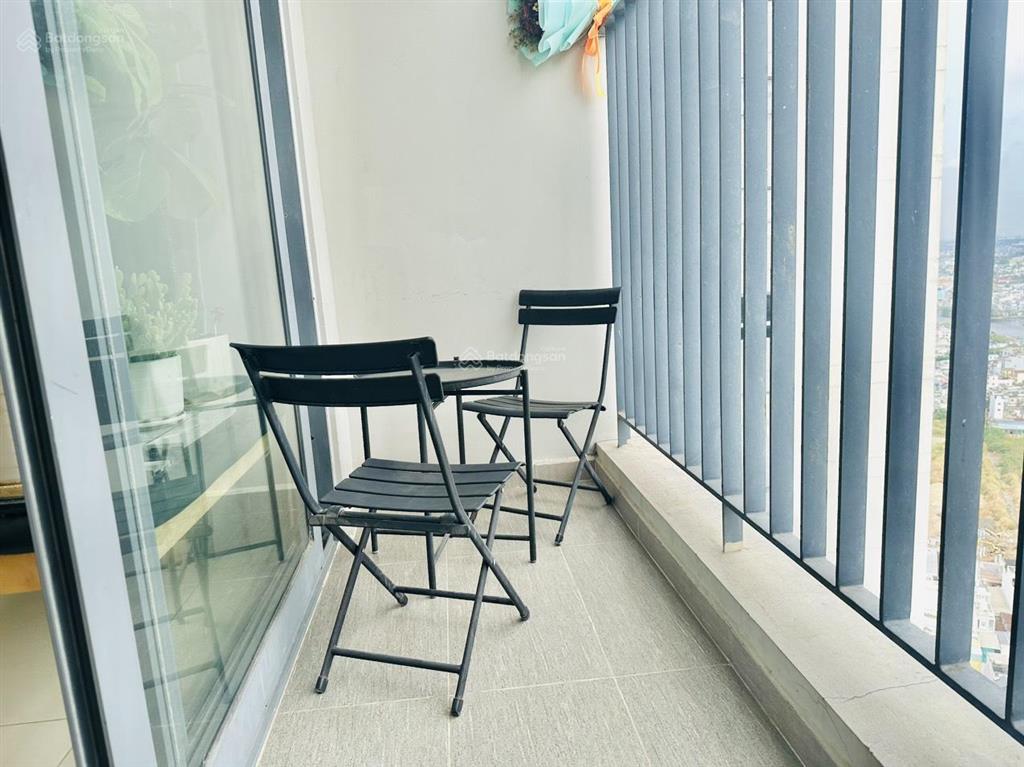 Bán căn hộ 2pn, 2wc tại the pegasuite q8, 2,15 tỷ, full nội thất