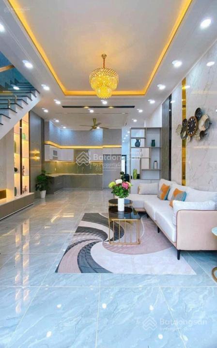 Bán gấp nhà riêng 2,99 tỷ, sổ riêng, ở đoàn văn bơ, p 14, q4, tp.hcm giá cực chất