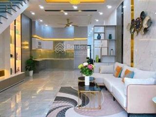 Bán gấp nhà riêng 2,99 tỷ, sổ riêng, ở đoàn văn bơ, p 14, q4, tp.hcm giá cực chất