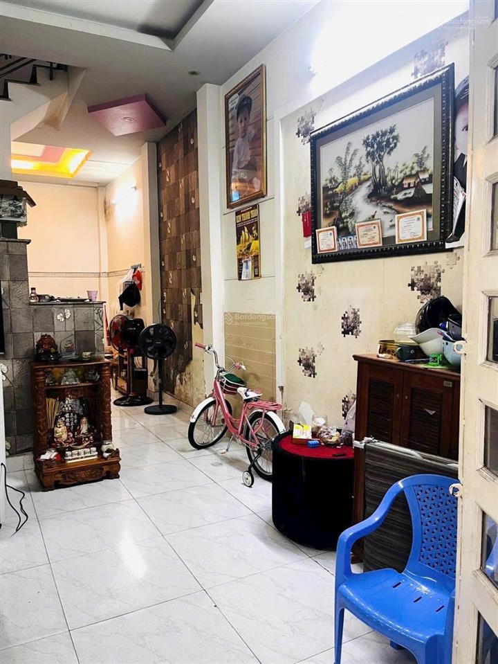 Bán gấp nhà riêng tại đình phong phú, 3 tỷ, hẻm ô tô, sổ riêng, 1 trệt 2 lầu