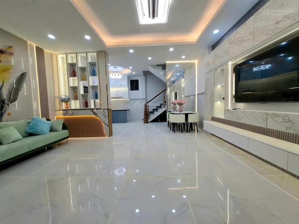 Cần ra gấp căn nhà bắc hải, 3pn, 3wc, sổ riêng, hẻm 6m, 3 tỷ 2, full nội thất