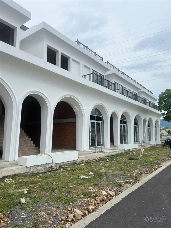 Nhà phố mỹ gia 6 mozzadiso nha trang giá trực tiếp chỉ 7,3 tỷ/căn.  0398 027 ***