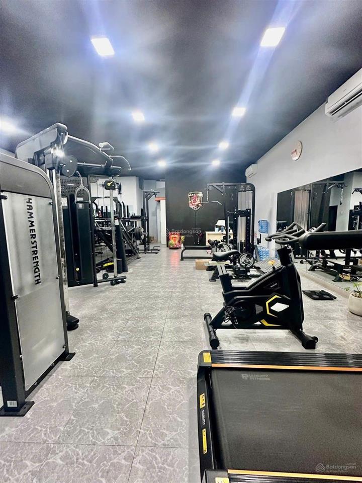 Bán nhà hxh sát mặt tiền trần hưng đạo p2 q5, ngang 5.3m cn 89 m2 chỉ 22 tỷ