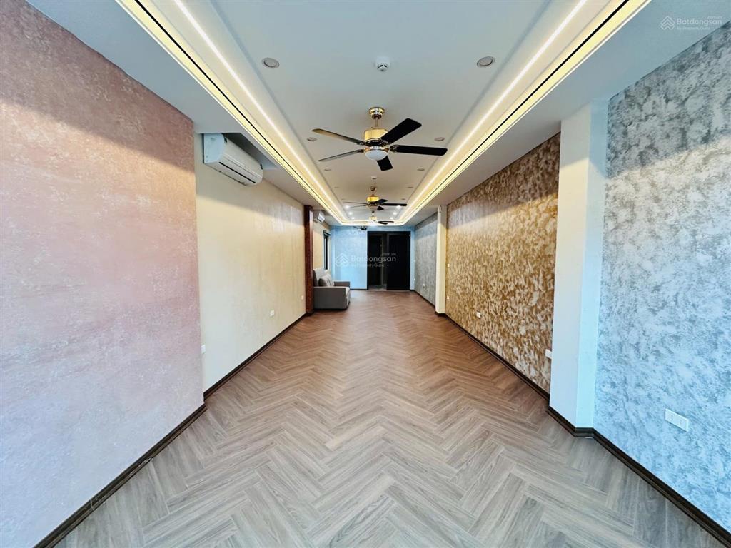 Nhà đẹp cổ nhuế, trao tay bán ngay