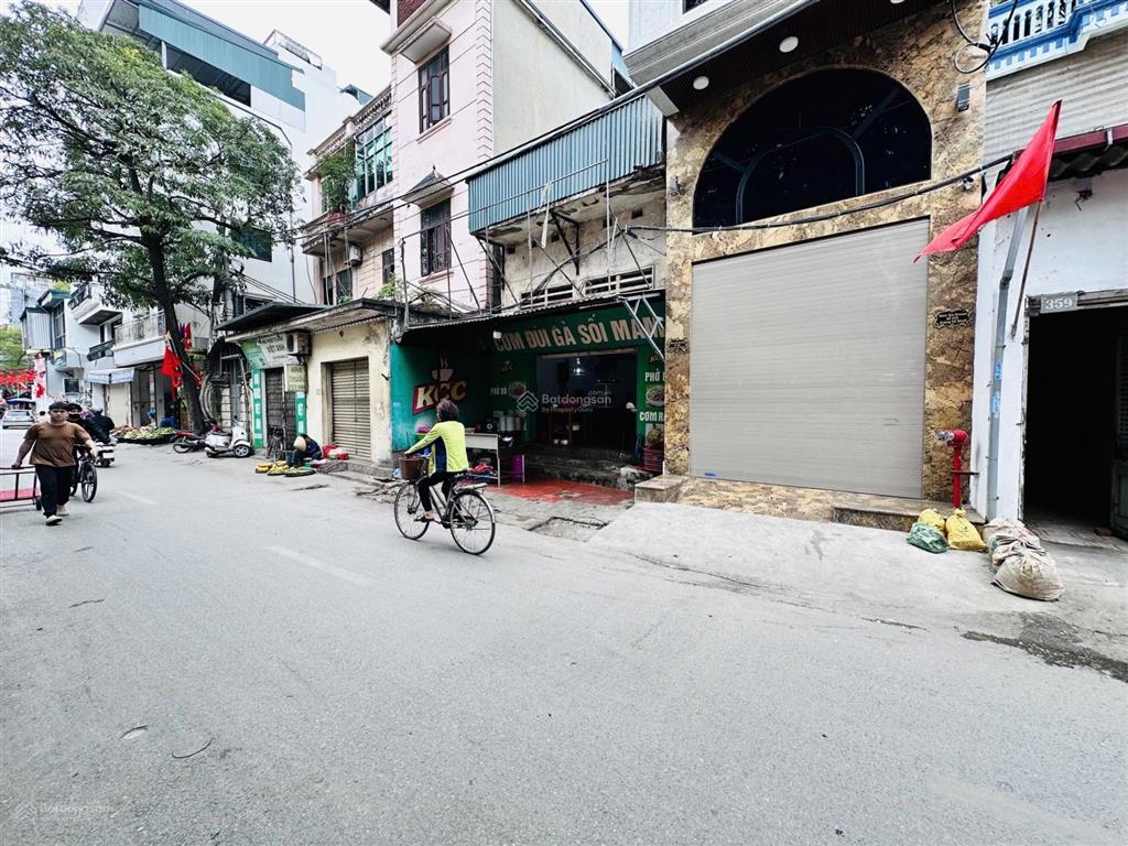 Nhà đẹp cổ nhuế, trao tay bán ngay