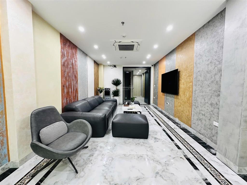 Nhà đẹp cổ nhuế, trao tay bán ngay