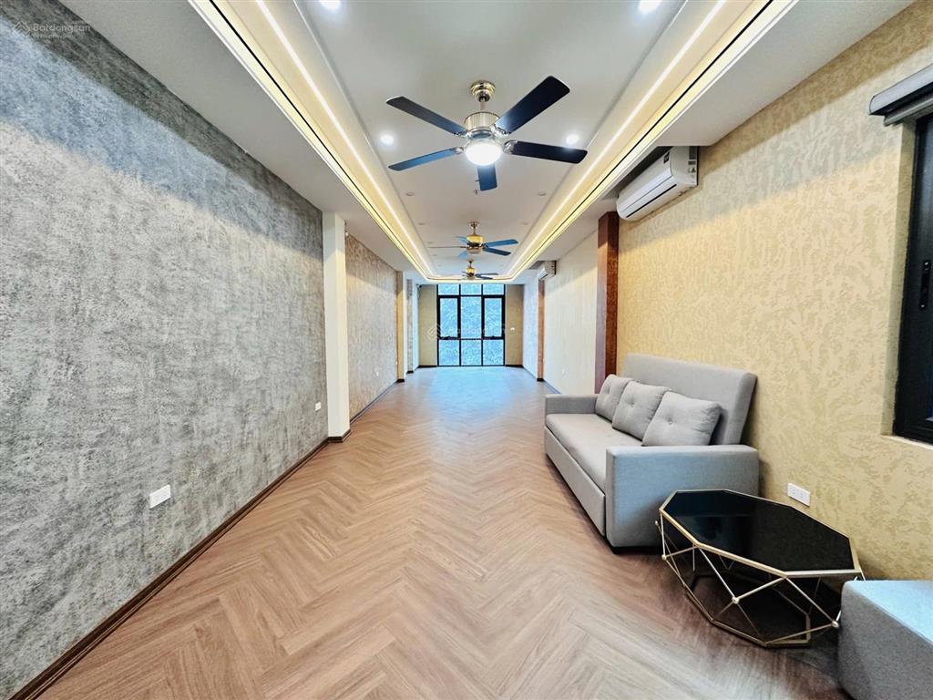 Nhà đẹp cổ nhuế, trao tay bán ngay