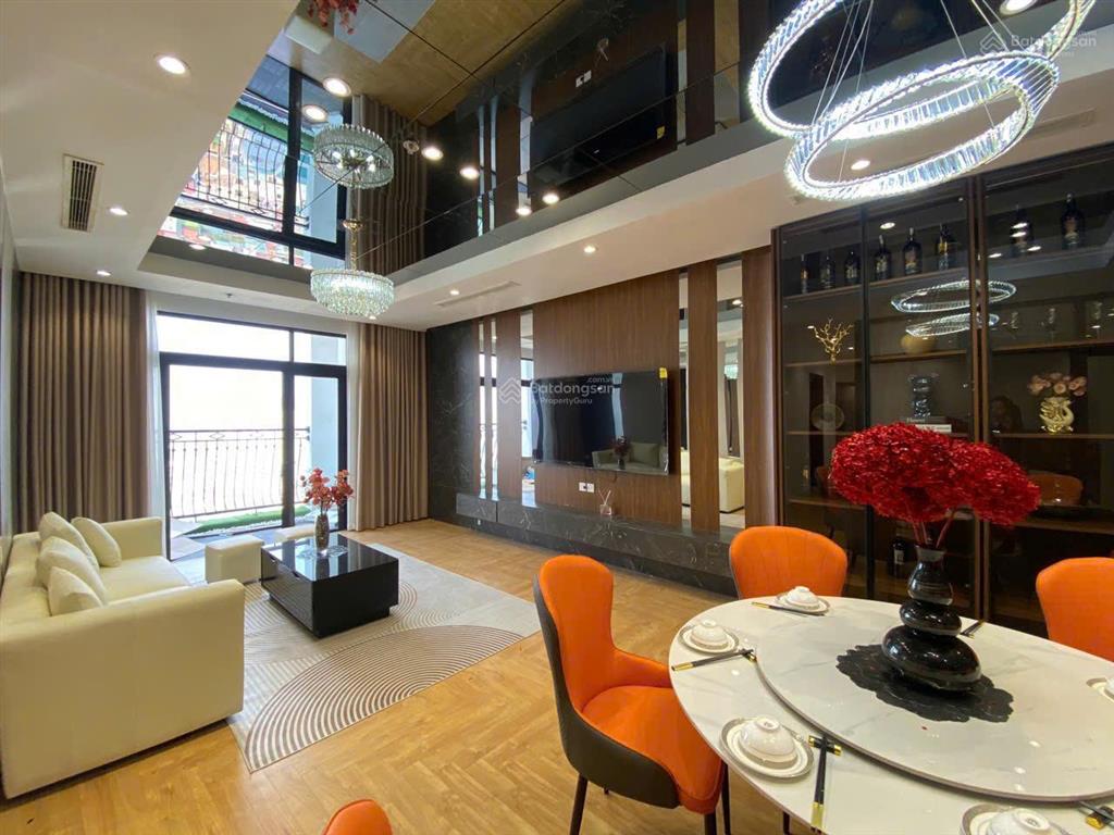 Bán căn góc tại vinhome sky lake tầng trung hướng mát view hồ điều hòa thoáng mát !