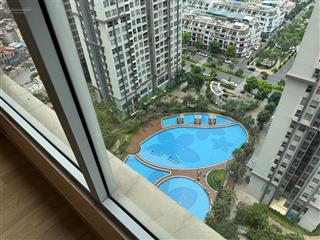 Bán gấp căn hộ 3 ngủ tầng trung hướng mát tại vinhomes gardenia