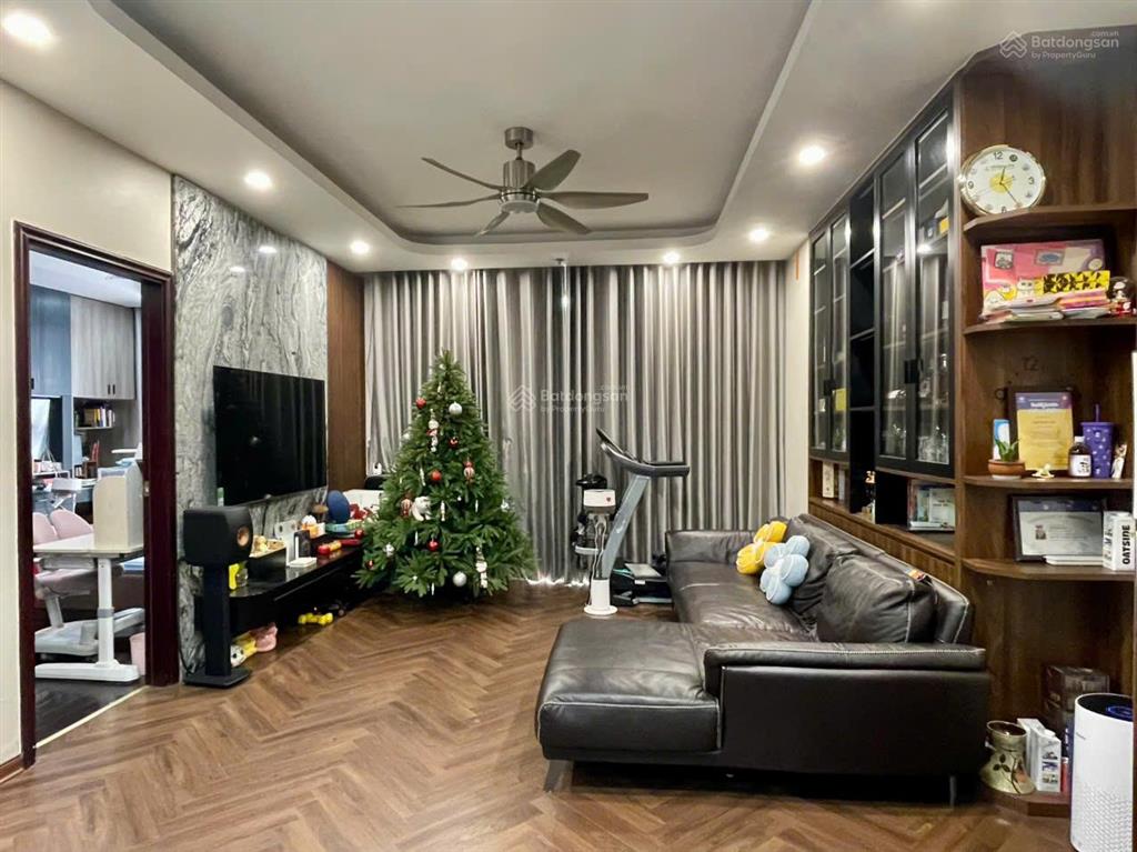 Bán gấp căn 112m full nội thất view thành phố chỉ 10 tỷ!