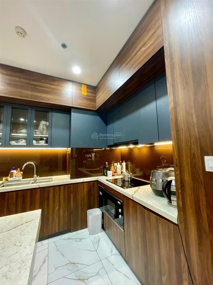Bán gấp căn 112m full nội thất view thành phố chỉ 10 tỷ!