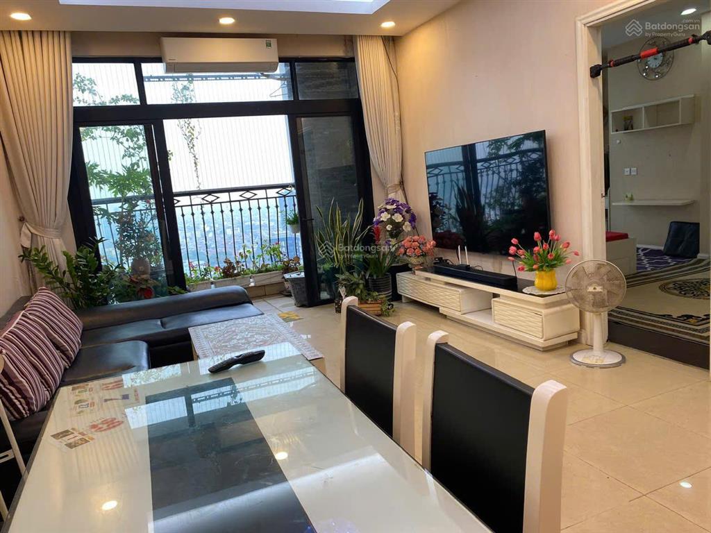 Bán gấp căn 105m full nội thất, view thành phố thoáng đẹp chỉ 9 tỷ!