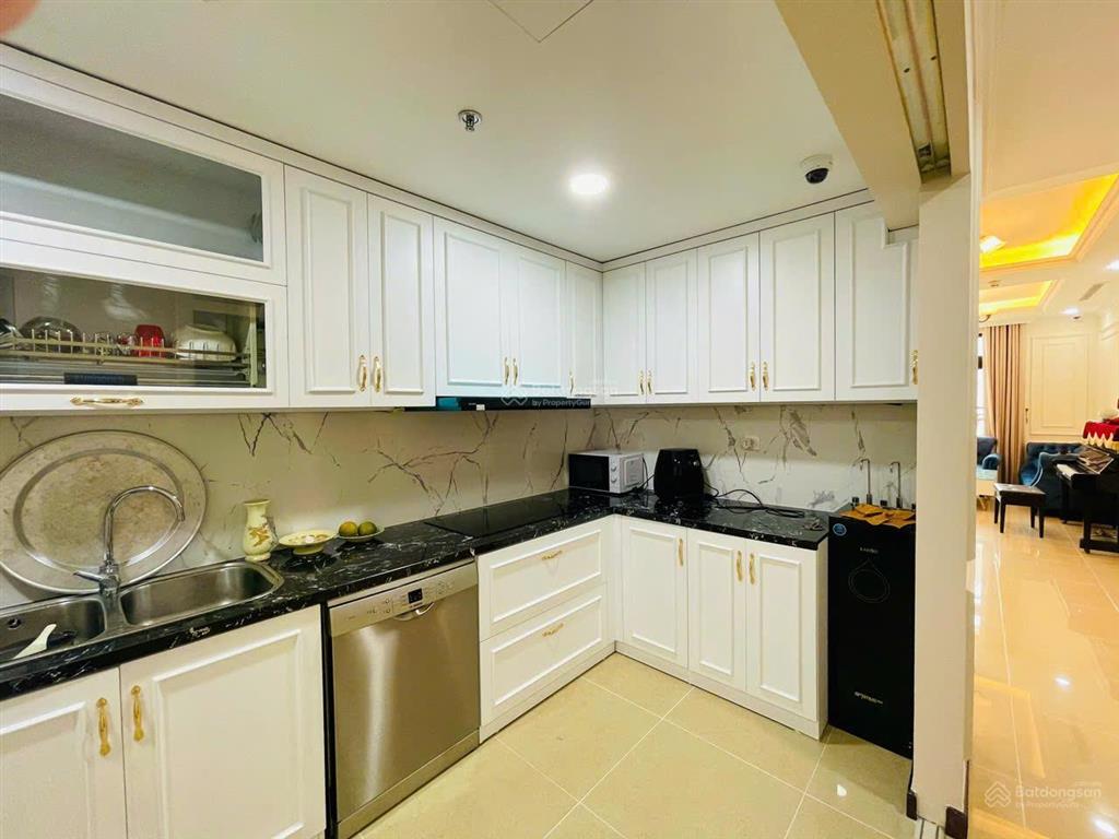 Bán gấp căn hộ 102m full nội thất giá chỉ 7 tỷ!