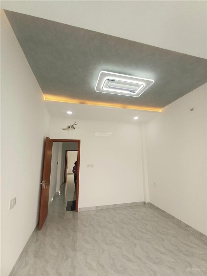 4,4 tỷ nhà trung chánh, 2 tầng, 3pn, có phòng dưới trệt, sổ hồng riêng chuẩn sang tên ngay