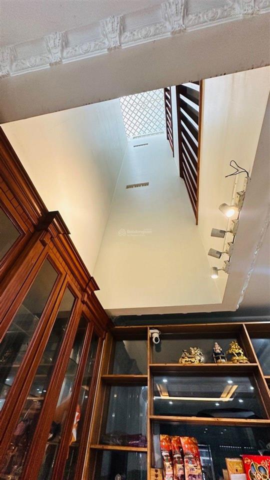 13,8 tỷ biệt thự 240m² 3 tầng trung mỹ tây
