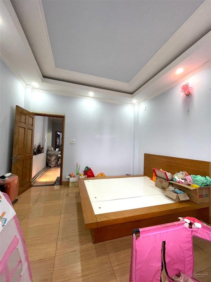 6,19 tỷ. 4 tầng, 4pn. 68m2 đông hưng thuận quận 12