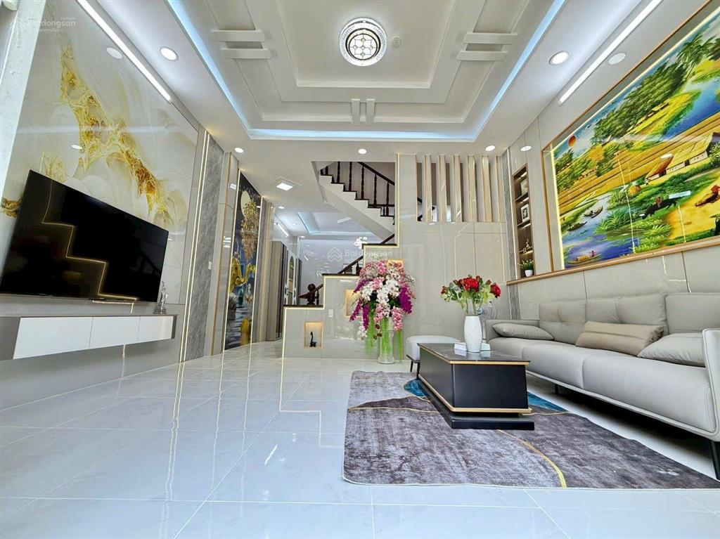5.95 tỷ nhà phố liền kề khu dân cư dân trí cao quận 12