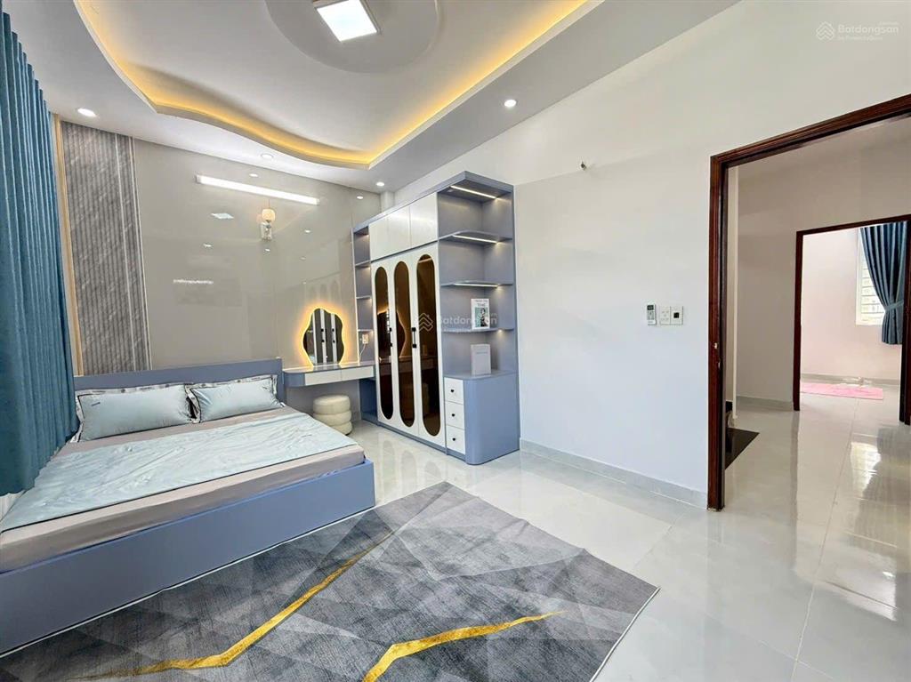 5.95 tỷ nhà phố liền kề khu dân cư dân trí cao quận 12