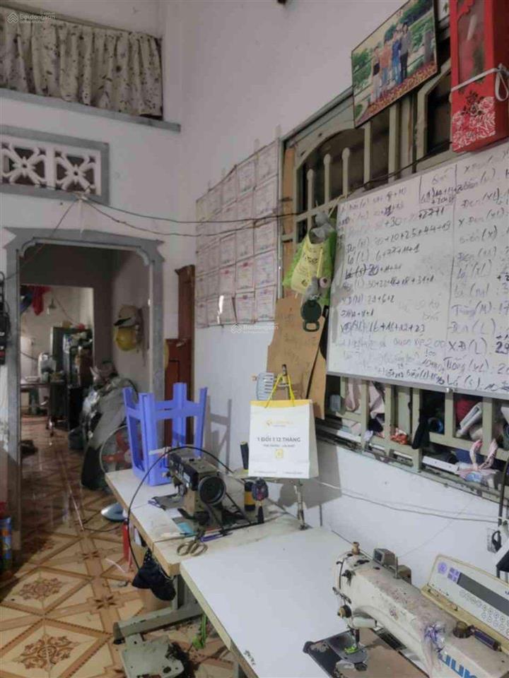 Chỉ 2.6 tỷ nhà 2 tầng 55m xã bà điểm