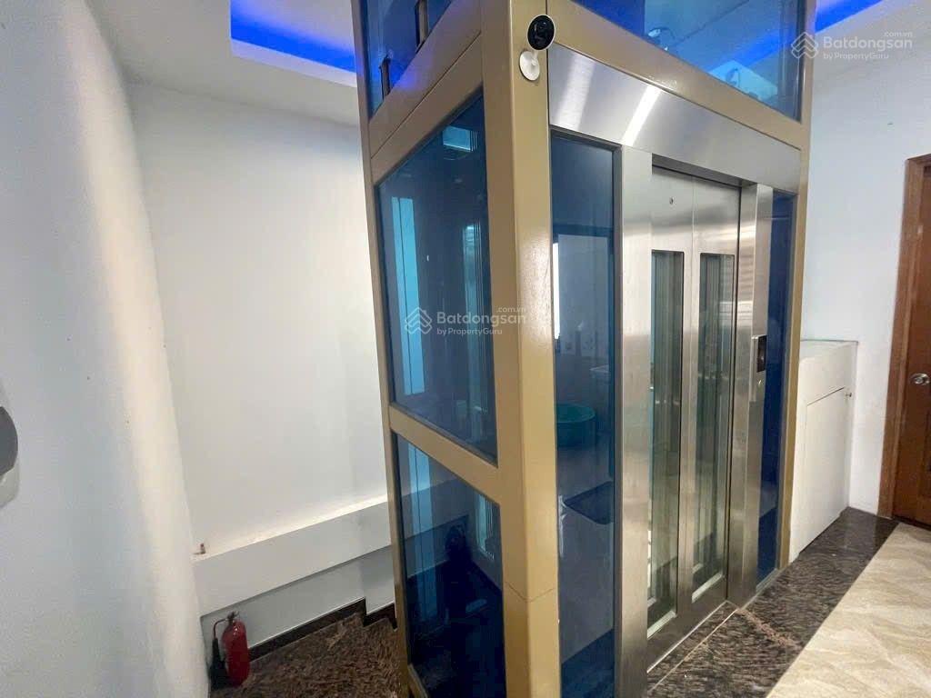 9.7 tỷ 112m², 4 tầng, 6pn, khu nhà lầu biệt thự đường 10m, nhà có thang máy