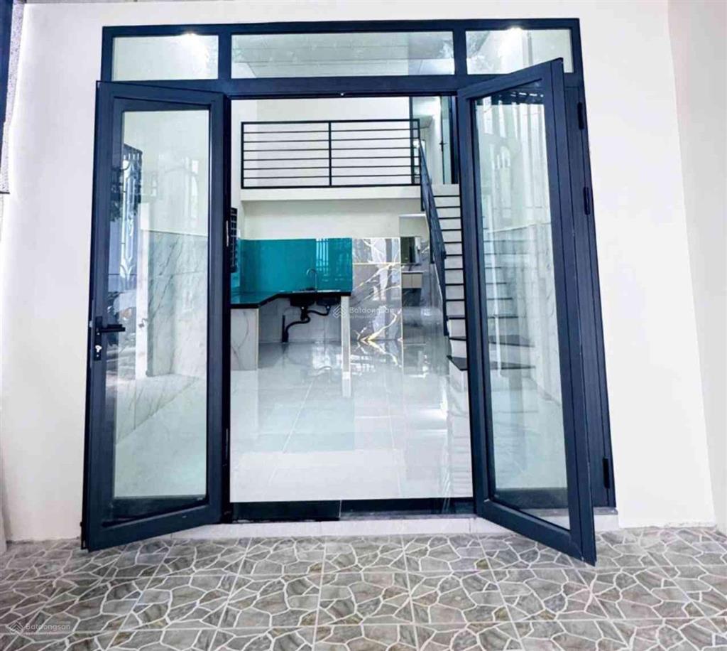 3.5 tỷ nhà 66.5m2, 2 tầng 3pn sổ hồng riêng xã bà điểm