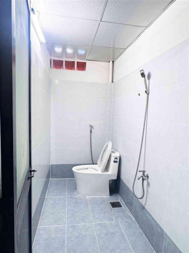 3.5 tỷ nhà 66.5m2, 2 tầng 3pn sổ hồng riêng xã bà điểm