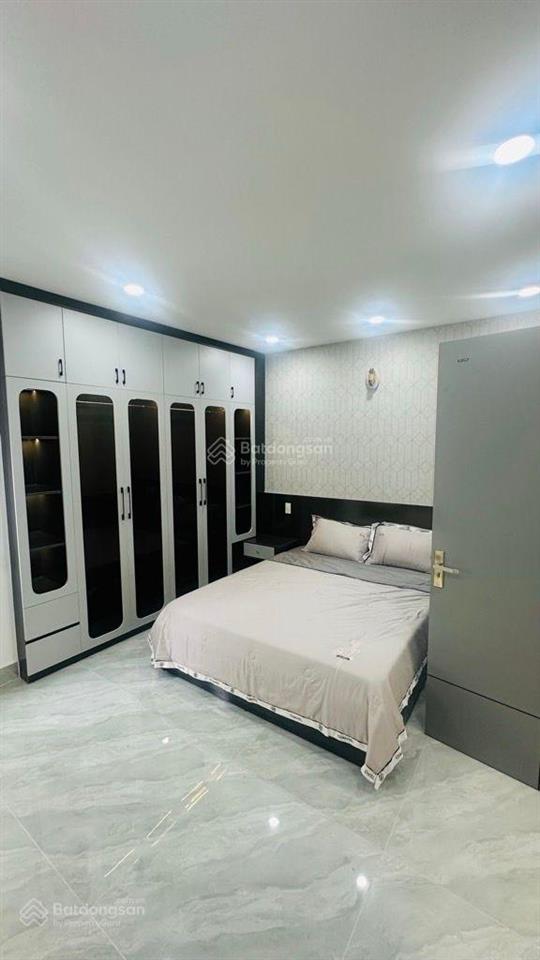 6.6 tỷ nhà mới 100% p.trung mỹ tây, nhà 5 tầng, 5pn, 6wc, đủ công năng cho cả gia đình đông người.