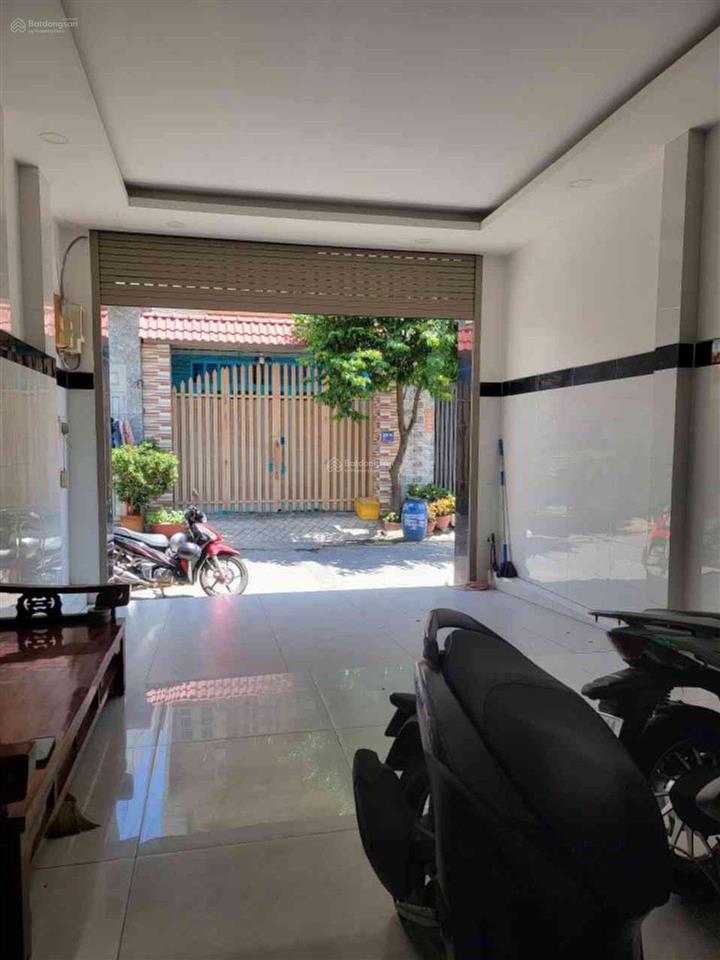 7.45 tỷ 106m2 kinh doanh 3 tầng, 11pn, 12wc