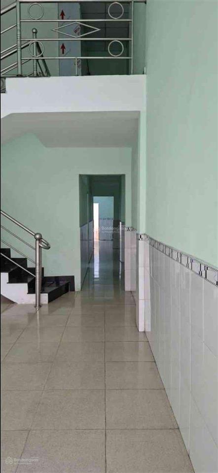 Giảm 700 còn 6.75 tỷ 107m² mặt tiền kinh doanh, 2 tầng