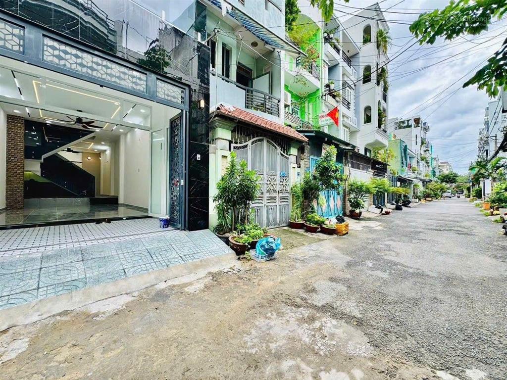 9.95 tỷ nhà 4 tầng. lê văn thọ, phường 14, gò vấp. nhà chính chủ