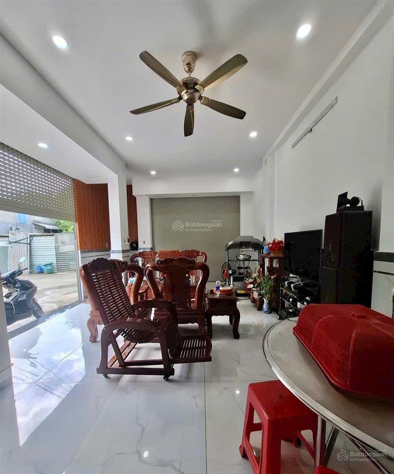 4,95 tỷ dt 4,616m² 2 tầng nhà quận 12, đường tth 21 hẻm xe hơi.