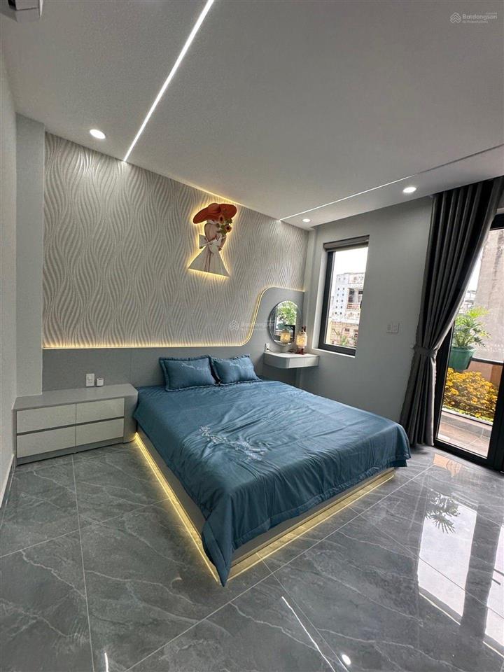 7,2 tỷ nhà 5 tầng mới vào ở ngay.