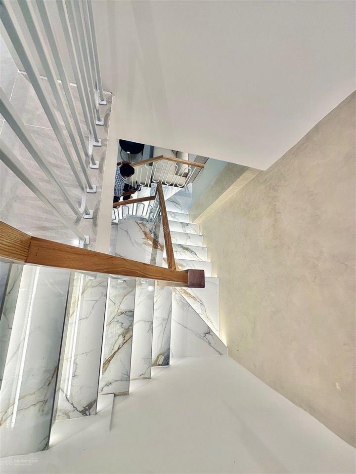 3,79 tỷ 45m², 2 tầng, full nội thất, vào ở ngay