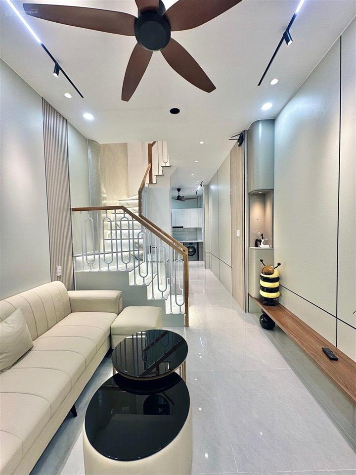 3,79 tỷ 45m², 2 tầng, full nội thất, vào ở ngay