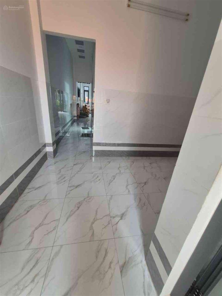 Giảm sâu 3.3 tỷ 75m2 xã bà điểm gần chợ và ủy ban xã bà điểm