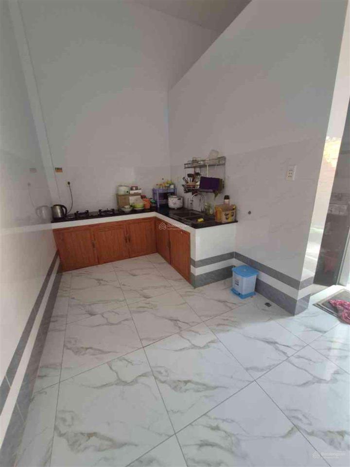 Giảm sâu 3.3 tỷ 75m2 xã bà điểm gần chợ và ủy ban xã bà điểm