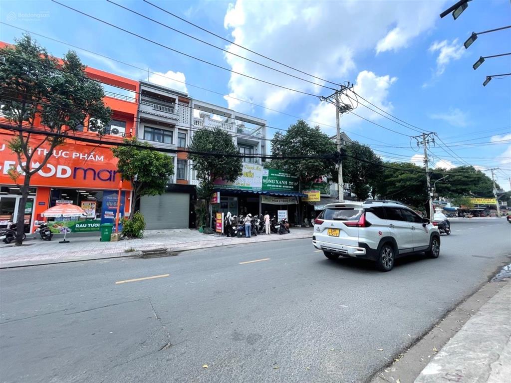 6.55 tỷ mặt tiền kinh doanh đường lâm thị hố, 80m2, 2 tầng