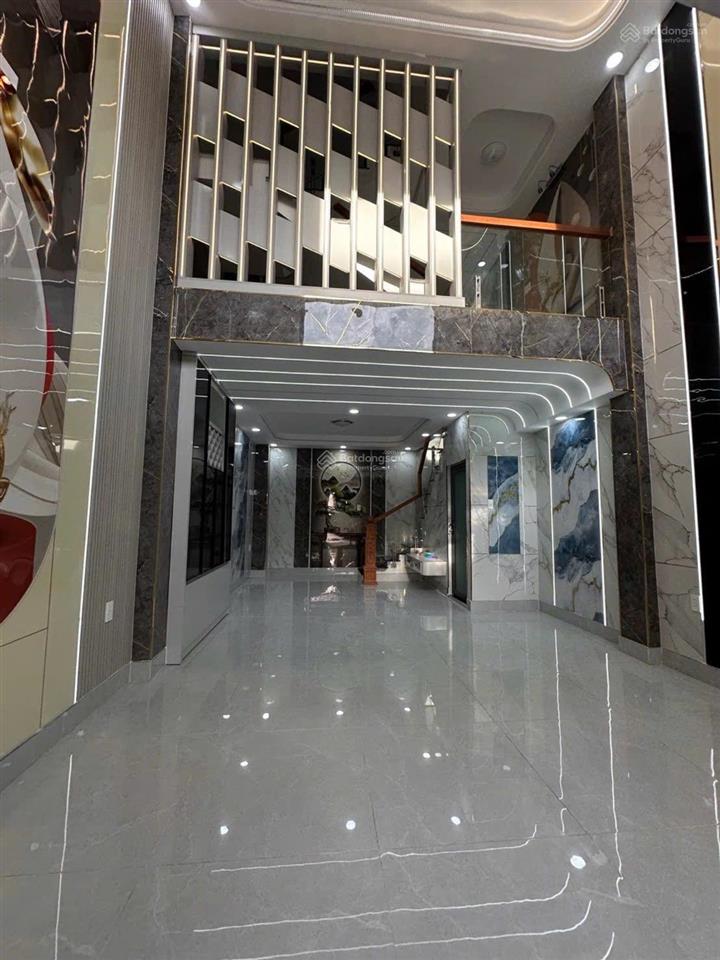 4.7 tỷ nhà mới 4 tầng hẻm 6m trung mỹ tây q12 phù hợp gia đình thích vào ở ngay. vị trí thuận tiện
