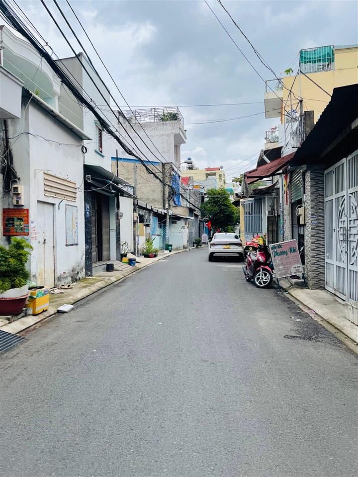 6,1 tỷ nhà đường hà chương trung mỹ tây q12 85m2 đường 6m thông