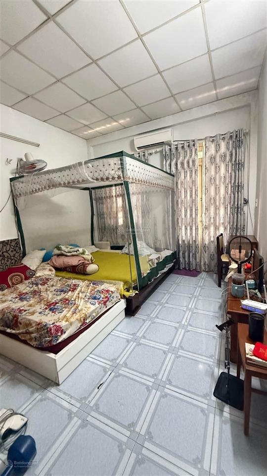 3 tỷ sổ hồng riêng đht 18 kế nguyễn văn quá