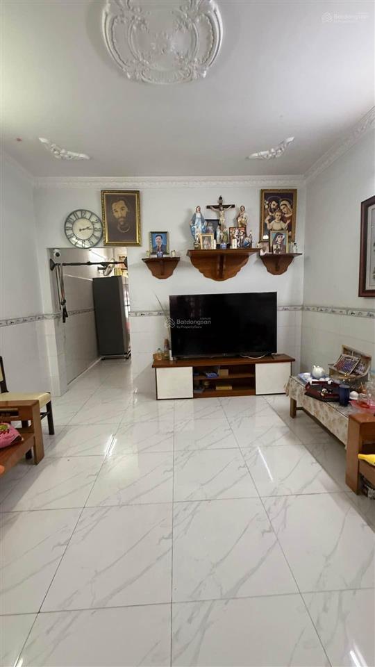 3 tỷ sổ hồng riêng đht 18 kế nguyễn văn quá