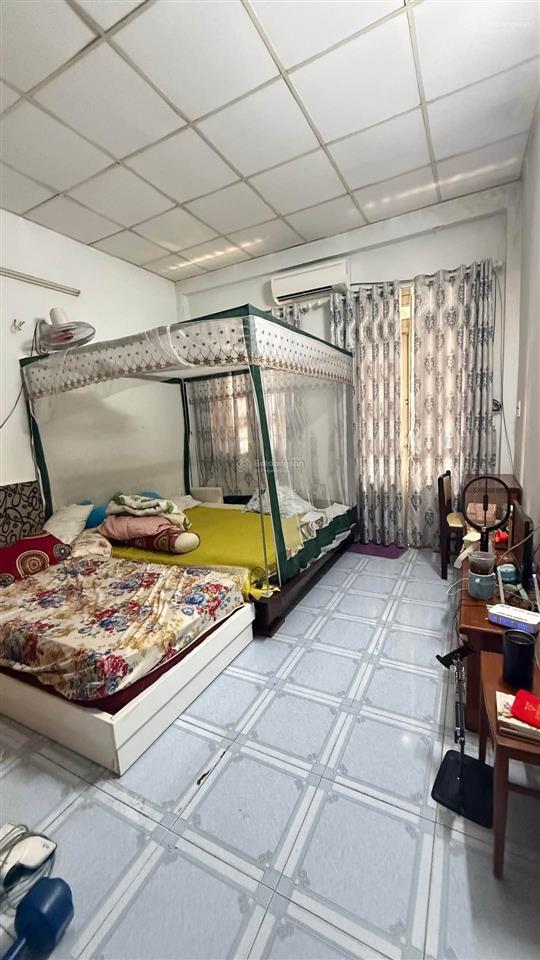 3 tỷ sổ hồng riêng đht 18 kế nguyễn văn quá
